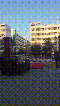 知道你们喜欢看美女！